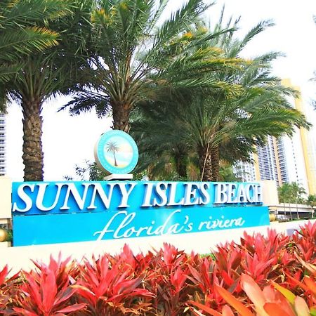 Two-Bedroom Collins Apartment #1409 Sunny Isles Beach Exterior foto
